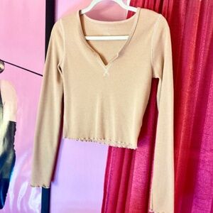 American Eagle Nude Pink Cropped Textured Thermal V-Neck T-Shirt Women’s Small